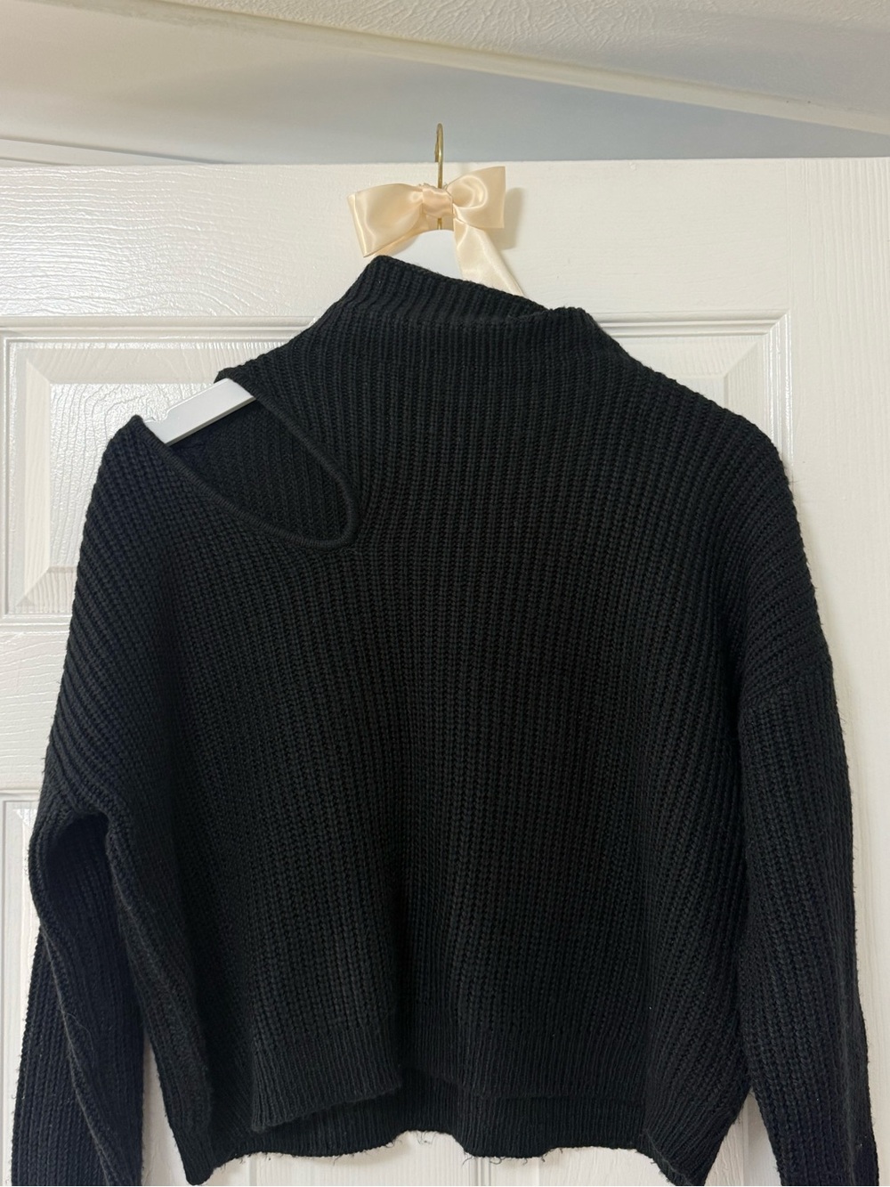 Black Cutout Ribbed Mock Neck Sweater